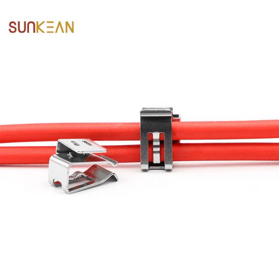 Clipes de cabo de 90 graus